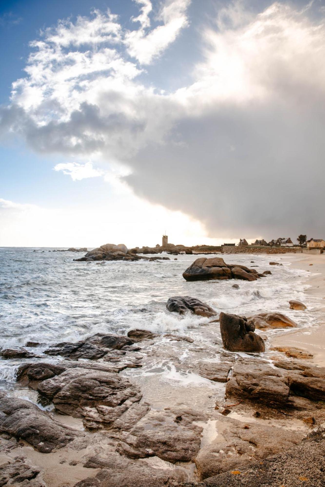 Hôtel de la Mer, The Originals Relais Brignogan-Plages Extérieur photo